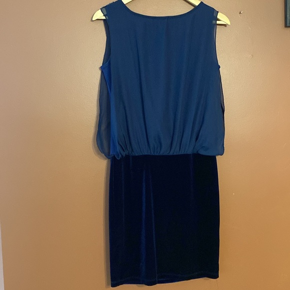 Time Square ladies navy blue dress in size small. - Picture 2 of 7